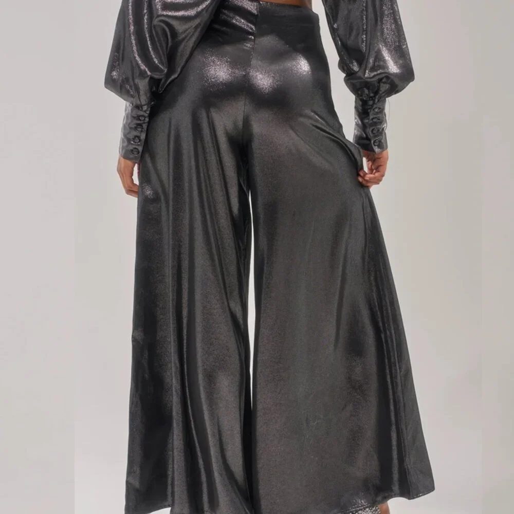 Akira Melinia Metallic Wide Leg Pant - Picture 3 of 4